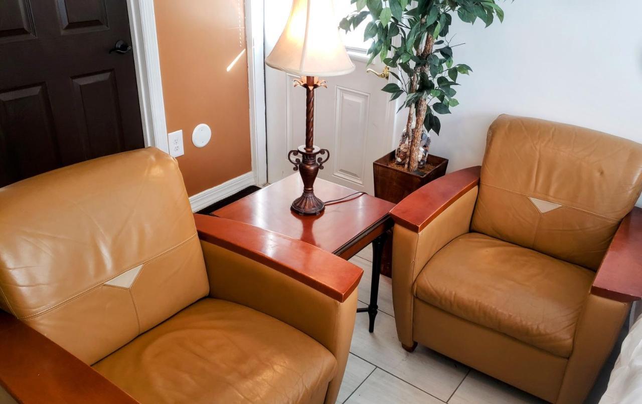 Stylish Suite Tampa Minutes To Hard Rock Casino Mango Екстериор снимка